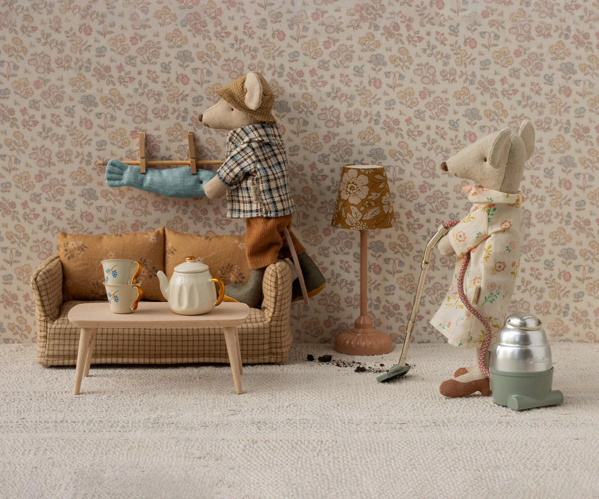 Maileg - Coffee Table for Mouse Natural
