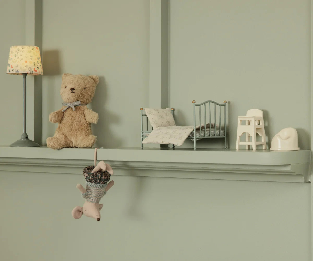 Maileg Vintage Bed Mouse Mint - Cheeky Junior