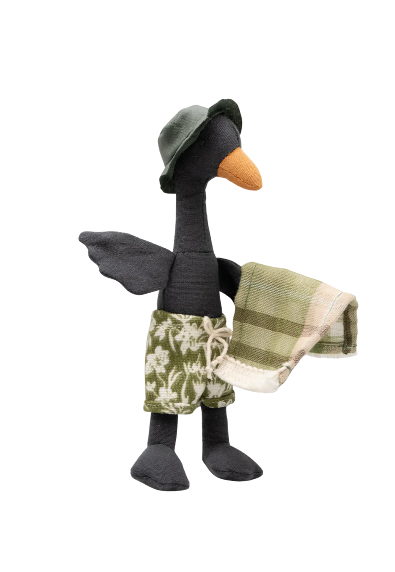 Rugaroo - The Sunbaking Black Swan ‘Byron’