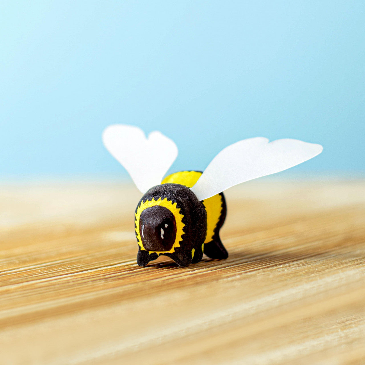 Bumbu Toys Bumblebee - Cheeky Junior