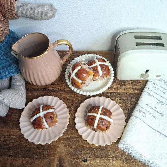 Ratatouille Miniatures - Big Hot Cross Bun