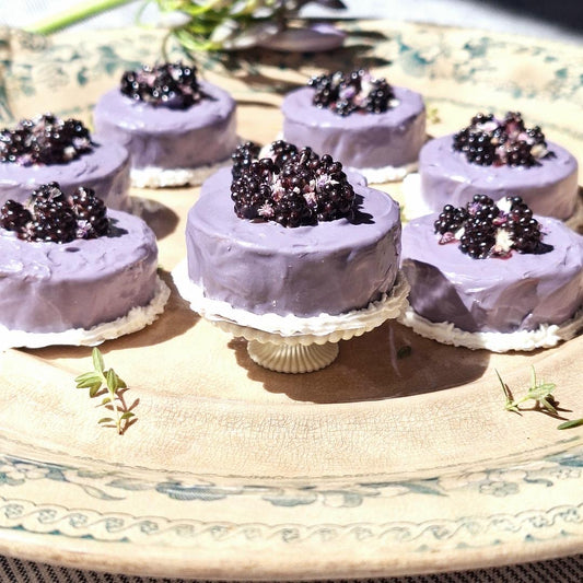 Ratatouille Miniatures - Blackberry Cake