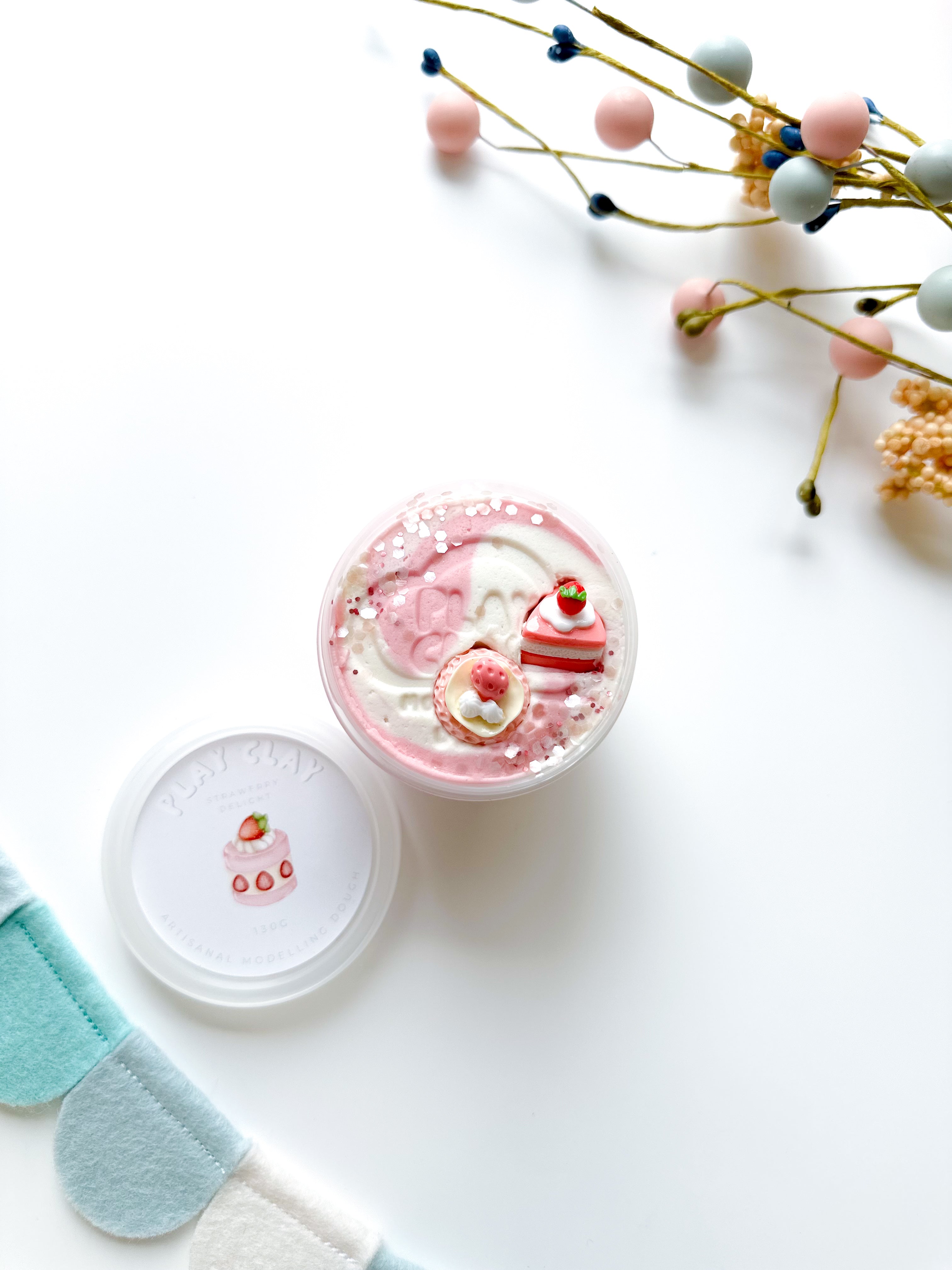 Play Clay - Sweet Treats Strawberry Delight Pink and White 130g