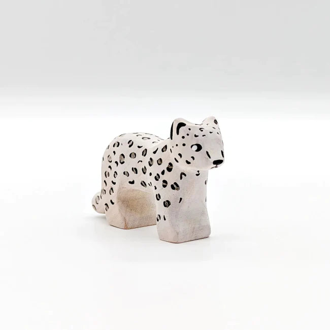 Nom Handcrafted Snow Leopard Small - Cheeky Junior