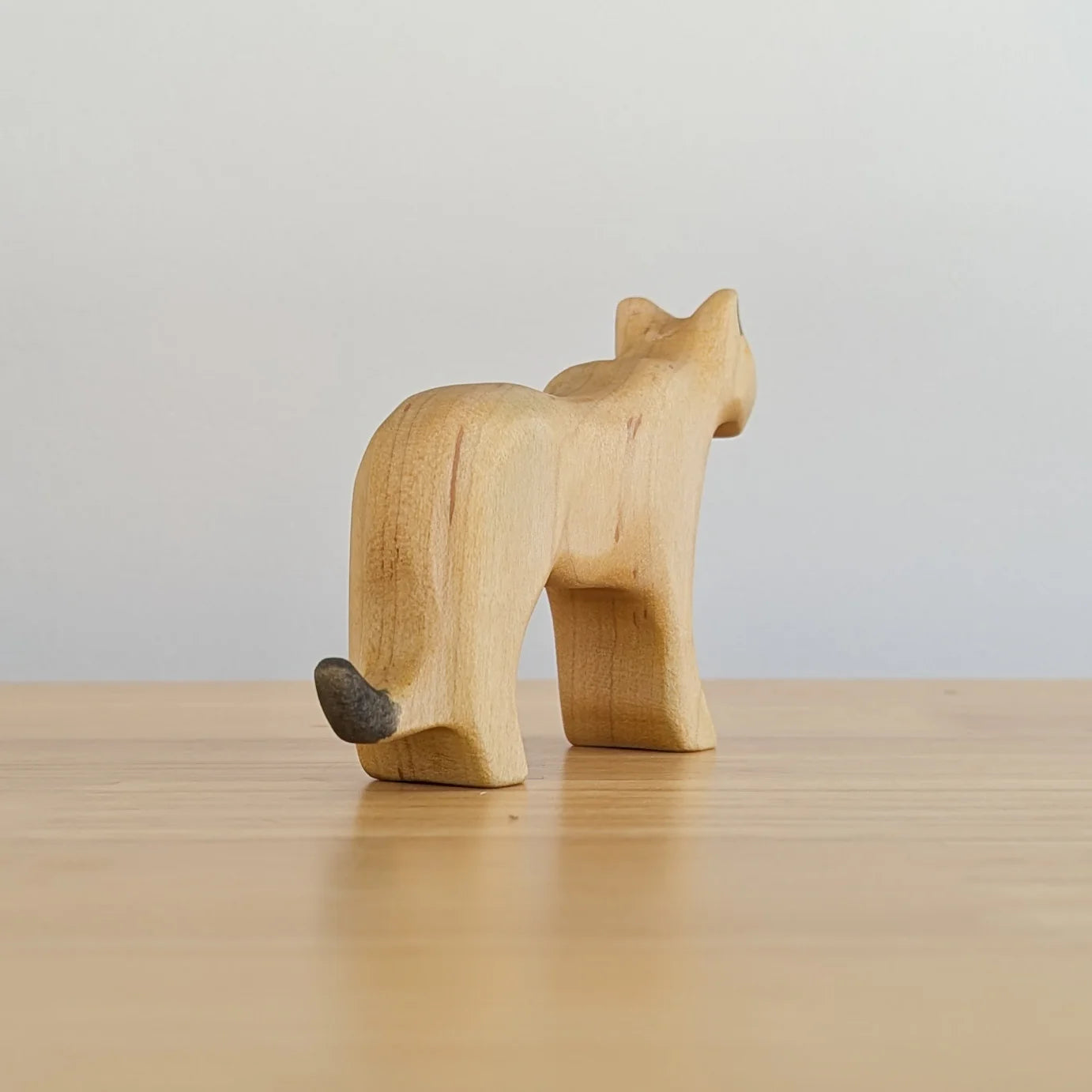NOM Handcrafted - Lioness