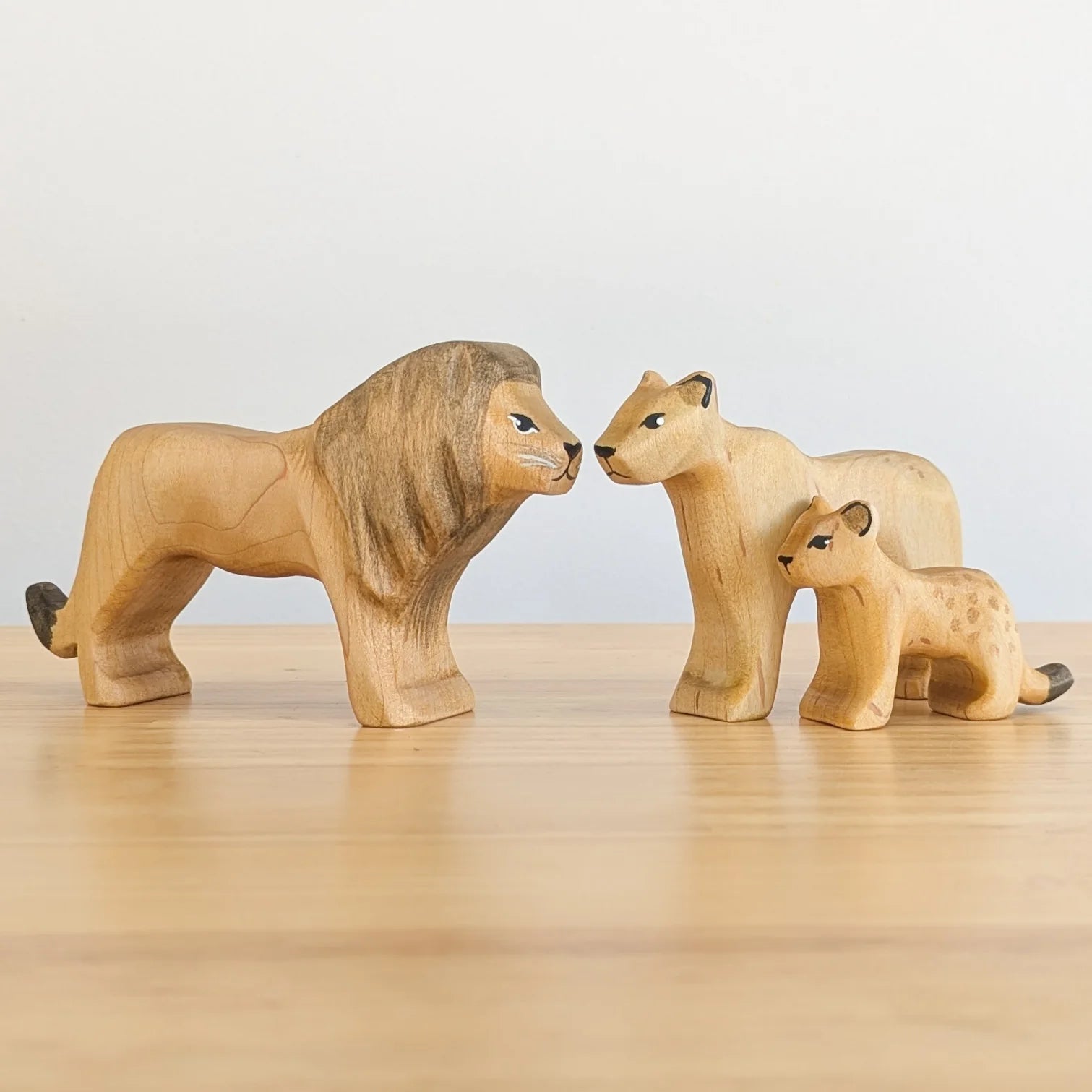 NOM Handcrafted - Lion