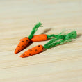 Load image into Gallery viewer, Bumbu Toys Carrot
