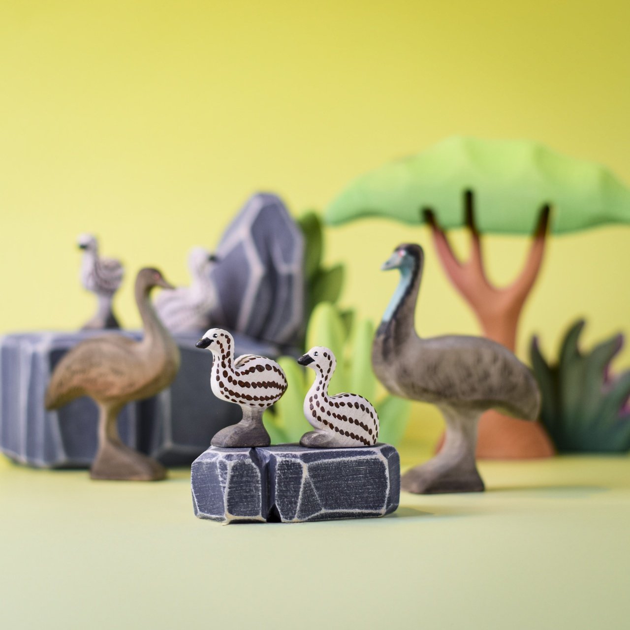 Bumbu Toys - Emu Chick Sitting