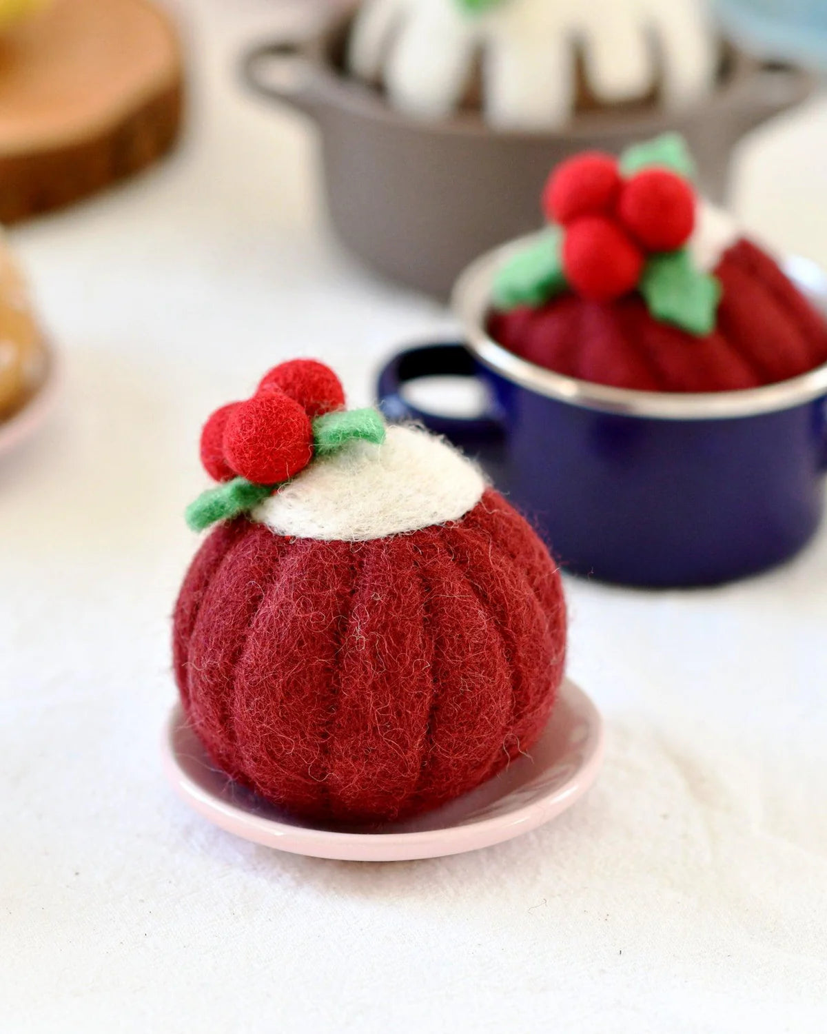 Tara Treasures Felt Christmas Red Velvet Bundt Cake