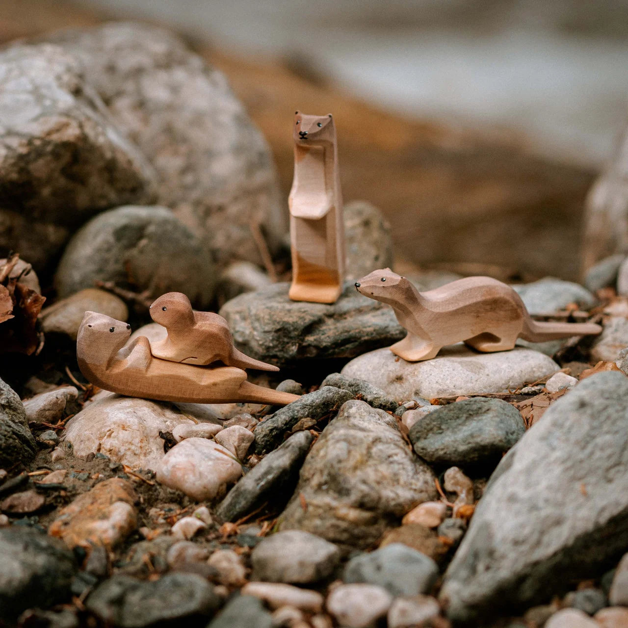 Bumbu Toys - Otter Small