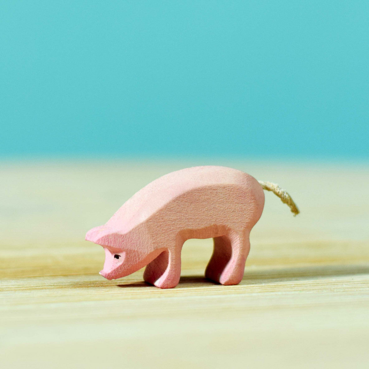 Bumbu Toys Piglet Eating - Cheeky Junior