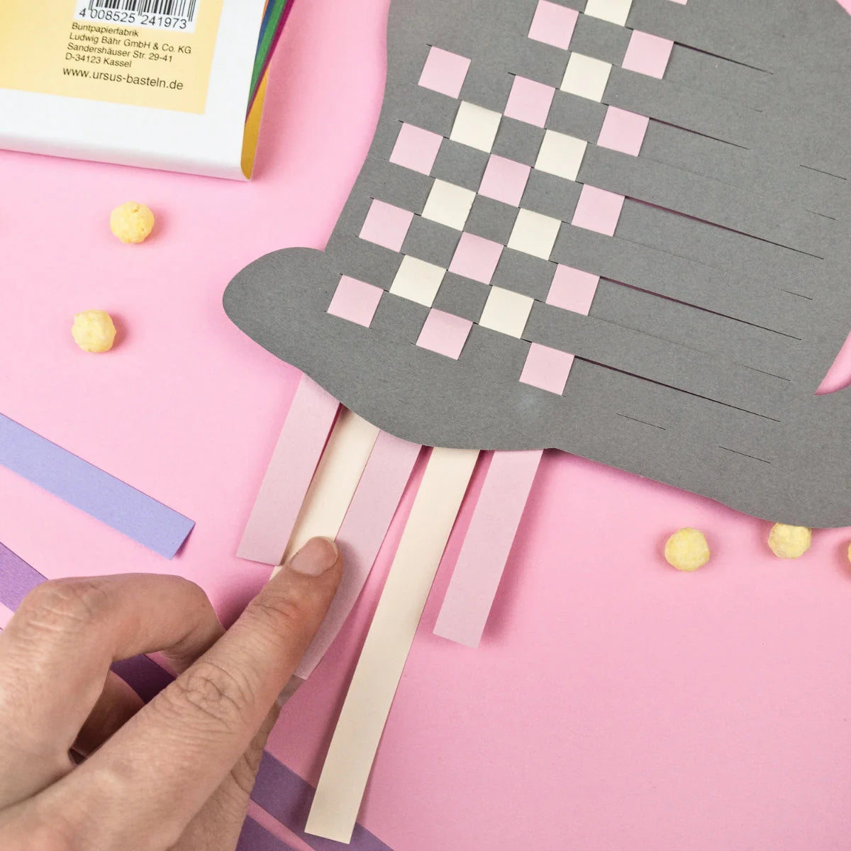 URSUS - Paper Weaving Animal Designs Set of 27