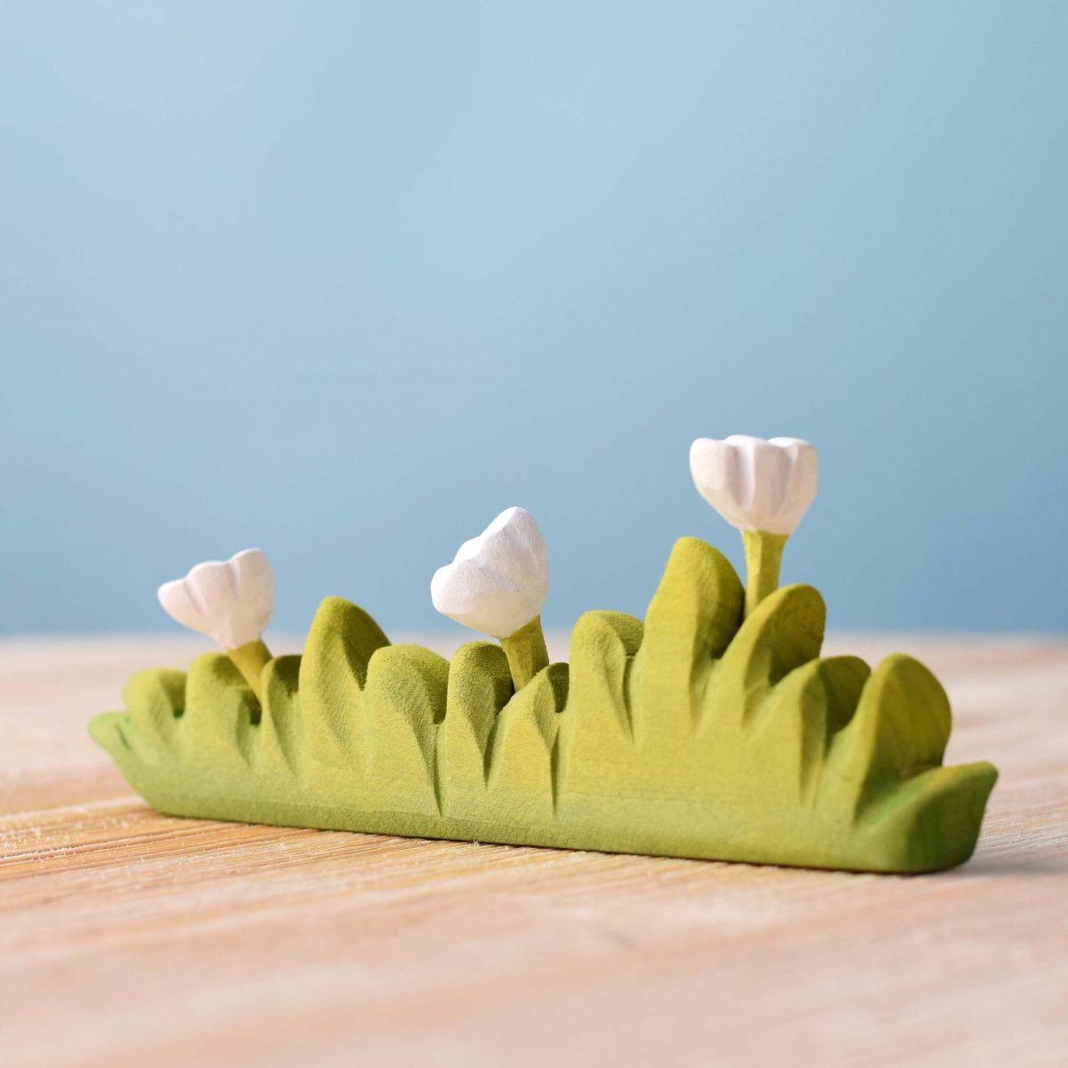 Bumbu Toys Grass with White Flower (Small and Large) - Cheeky Junior